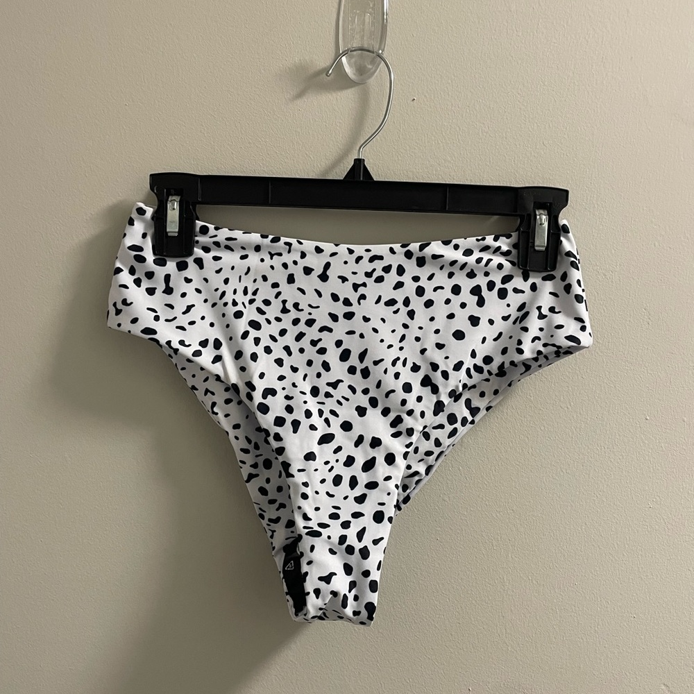 Zaful High Cut Bikini Bottoms NWOT